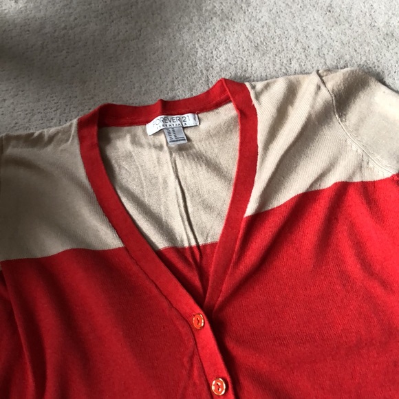 Forever 21 cardigan! - Picture 2 of 6